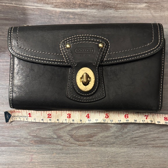 Vintage Coach Legacy Wallet Black Leather With Gold Hardware - Picture 8 of 8